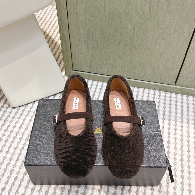 Alaia Flat Shoes